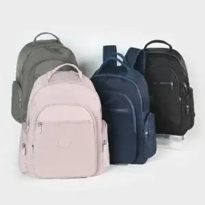 가벼운 가방 중년 외출 책가방 데일리 신상 여성 백팩 50대가방 엄마가방 여성백팩