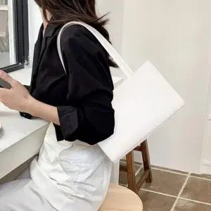 여성 깔끔 스퀘어 디자인 앞 빅 포켓 가벼운 숄더백 여자크로스가방가방 레더크로스백