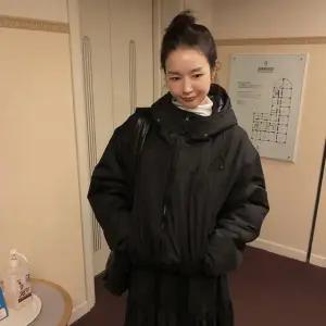 [메이비베이비] Rinker Jumper (블랙)