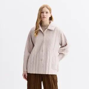 [플리츠미](의정부점)시그니처 커브 라인 퀼팅 하프 자켓_EPJKW225081