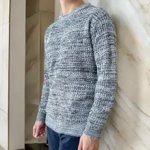 남자 110사이즈 클래식 라운드넥니트 긴팔티