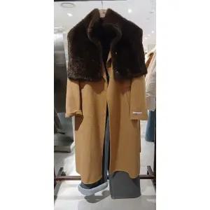 [파프리카](광주신세계)루미앤플로페이크 밍크 하이넥 워머 SK4AML01JJJ