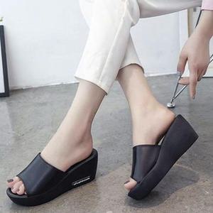 여성 통굽 슬리퍼 7cm 푹신한 키높이 실내화 사무실화