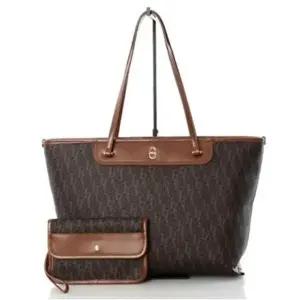 [갤러리아] 에스콰이아 여성 토트백 ECEFHB661BR