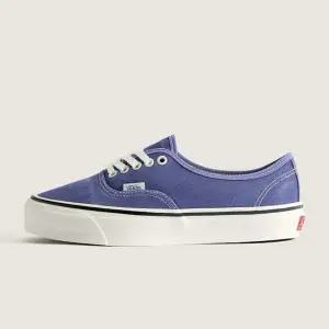 [롯데백화점]반스 프리미엄 어센틱 44 덕캔버스 VN000EBNDSK