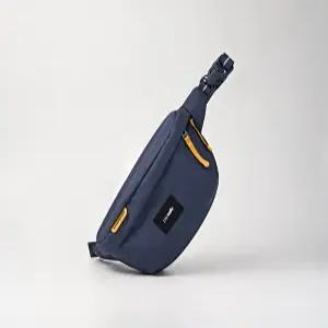 팩세이프 35100660 RFID 세이프 GO 고 2.5L 슬링백