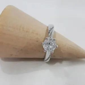 큐빅 지르코니아 패션 반지 프리사이즈 오픈링 (WFK263J)