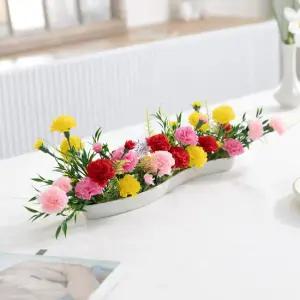 카네이션 한가득 테이블 센터피스 50x16cm 인테리어 조화 어버이날 감사 선물