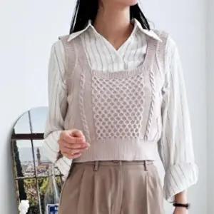 여자 스퀘어 브이넥 크롭 레이어드 니트 조끼 베스트-WFHTFNO