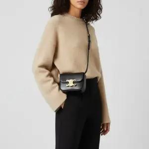 CELINE 25FW MINI CLAUDE IN SHINY CALFSKIN 10I513DPV 38NO) 카프 스킨 미니 클로드 백)