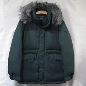 마운틴하드웨어 대장급 다운 패딩 점퍼 하프 코트 야상 자켓 남성 100 105