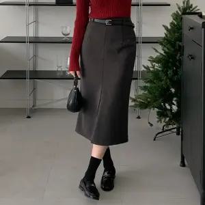 [코코블랑] 위드벨트 슬릿 롱스커트