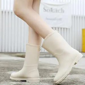 [오노마] ONM 가볍고 깔끔한 캐주얼 여성 미들 패션 레인부츠 (S11328876)