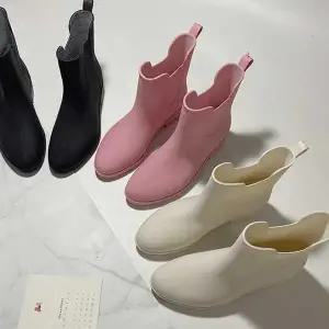 [오노마] ONM 여름 캠핑 캐주얼 패션 장화 레인 부츠 여자 신발 (S10381454)