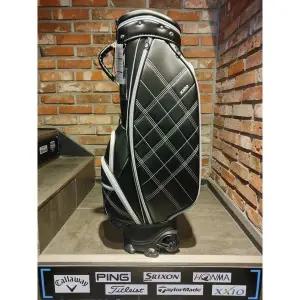 [젝시오]던롭정품 2023 젝시오 여성 럭셔리 휠 캐디백 휠 보스턴백 블랙색상. TA3504258