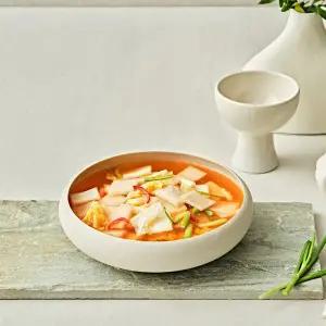 [워커힐 호텔] 워커힐호텔 김치 나박김치6kg 전통방식 중부식 깔끔 시원한맛