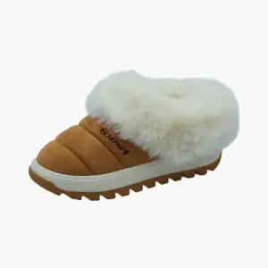 [롯데백화점]베어파우 BENNY KIDS 아동 양털슬립온 양털 슬리퍼 겨울 슬립온 4종택1 K3039RD-K