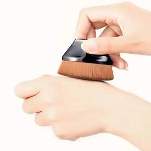 화장품 붓 파운데이션 브러쉬 솔 뷰티 메이크업 도구 (WFK9FF6)