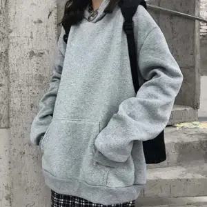 무지 디자인으로 깔끔한 어느패션에나 코디하기 좋은 남녀공용 커플 후드티 베이직핏 겨울 코디 티셔츠