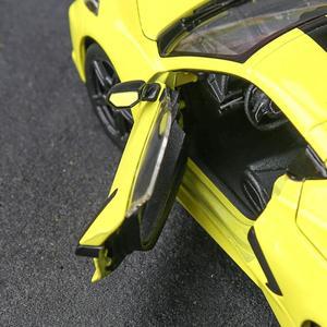 Maisto 1:24 콜벳 스팅레이 쿠페 C8 2020 슈퍼카 합금 자동차 모델 다이캐스트 및 장난감 차량 수집 소년