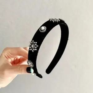 ( )가을 겨울 델 드라마 벨벳 호텔 크리스탈 머리띠 루나