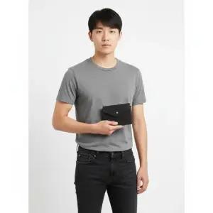 구이디 EN01 BLKT 홀스 풀 그레인 레더 펄스 지갑