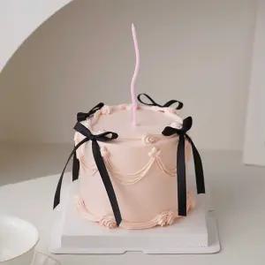 케이크모형 리본 장식 발레코어 전시 디스플레이