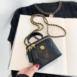 직장인크로스백 미니크로스백 비지니스 신상 쇼핑백 가방코디 패션 여성가방