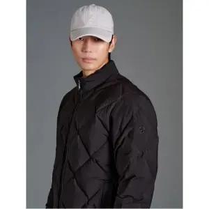 [국내백화점]  빈폴 골프 빈폴골프  남성 다이아 퀼팅 다운 점퍼 - 블랙 BJ5X38B115 따뜻한  패딩