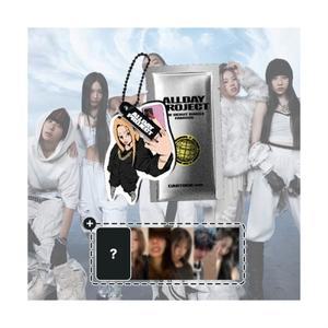 올데이 프로젝트 데뷔 싱글 앨범 FAMOUS 페이머스 카툰 버전 CARTOON ALLDAY PROJECT