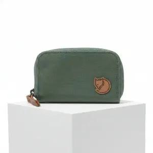 [피엘라벤]FJALLRAVEN 25FW 짚 카드 홀더 24218679 ZIP CARD HOLDER 826553
