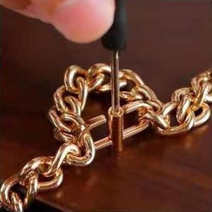 체인 쇼트너 풀리지않는 샤넬 WOC 가방끈 길이조절