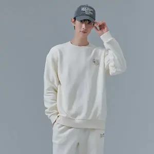 [하프클럽/체이스컬트]공용 가슴 그래픽 기모 맨투맨-CFZU5106C05