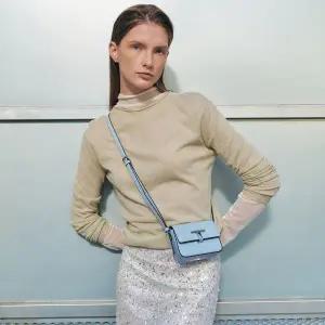 [롯데백화점]조이그라이슨 트라이베카 스퀘어 마이크로백 LW4SA1100_HT