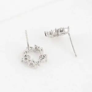 [셀러허브]여자 라운드 큐빅 클래식 미니멀리즘 귀걸이 (S13445353)