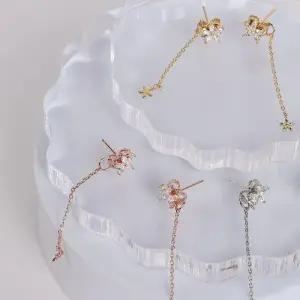 ONM 시후주얼리 시뮬럿다이아 꽃 드롭 롱 귀걸이 EB608E