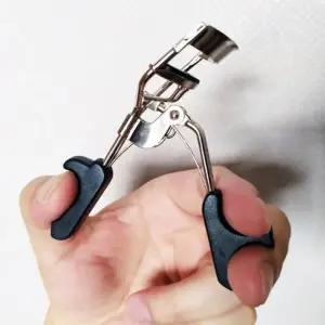 리필고무포함 고급 손눈썹뷰러 눈썹뷰러 (WFGTANK)