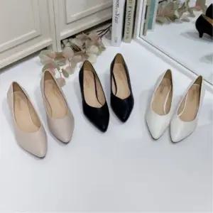여성용 클래식 면접용 로우힐 뾰족구두