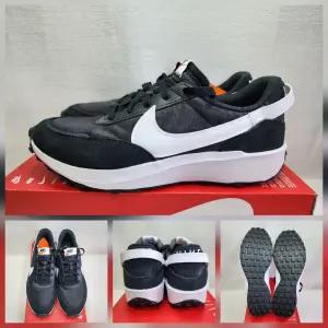 [국내매장용] 나이키 와플 데뷔 DH9522-001