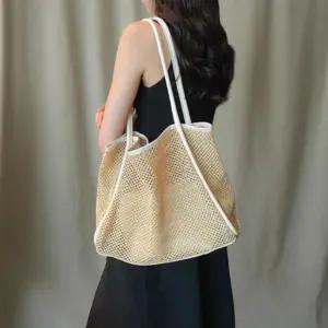 여성 여름 대용량 지퍼 라탄 숄더백