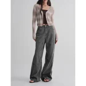 [에잇세컨즈] 피그먼트 와이드 워크팬츠  카키 (355821LPAH)