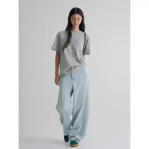 [에잇세컨즈] 절개 데님 팬츠  스카이 블루 (125821MP2Q)