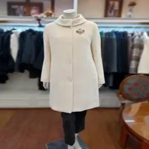 앤디스클라인 세이브존07 하프넥 코트  A2NDH806A