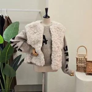 [대구백화점][4CUS]양털 부클 집업 베스트(FW5K3VT32695)