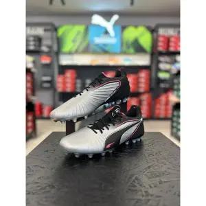 [여주점][푸마][푸마] 공용 킹 얼티메이트 MG 축구화 (10830603)