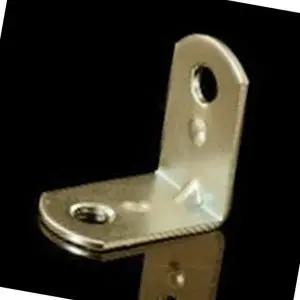 코너철 극소 연결 보강재 200개 꺽쇠 정리 보관철물 (WFJ4MQI)