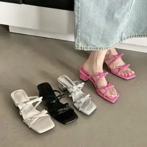 여성용 미들힐 슬리퍼 리본포인트 스퀘어토 여름 구두 편안한 신발 (WFJ5TOD)