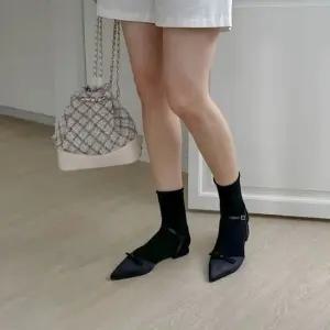 스틸레토힐 플랫 여성 리본 발등 스트랩 뾰족 코 구두 연출화 신발 (WFJ5TPO)