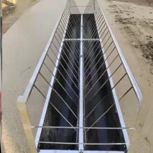 여물통 먹이통 사료통 배식통 목장 축사 스덴