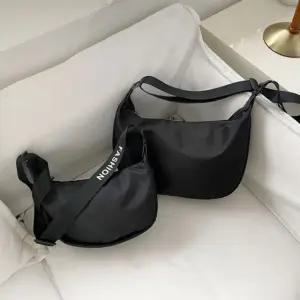 남녀 공용 여행용 캐쥬얼 반달 만두 보조 가방 숄더백 호보백 크로스백 (WFK75IH)